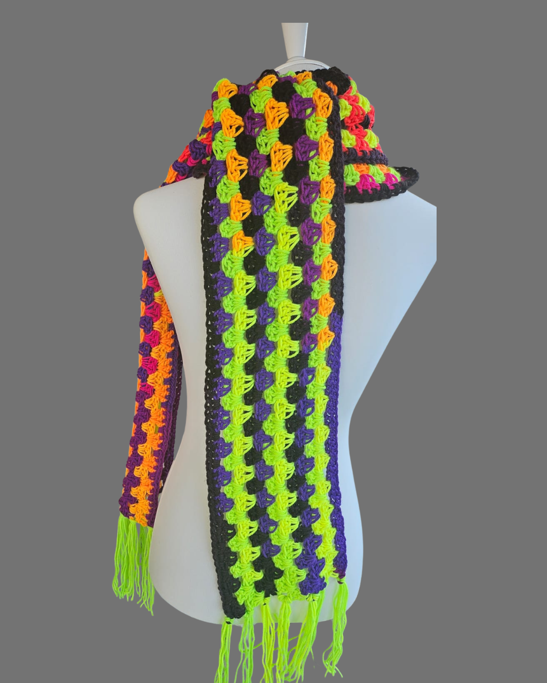 Schal in Neon Knallerfarbe, Grannymuster